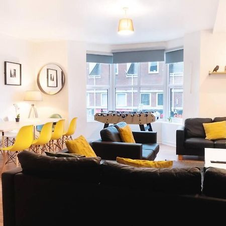 Apartment Up To 9 Close To Centre, Big Tv And Wifi Кардифф Экстерьер фото